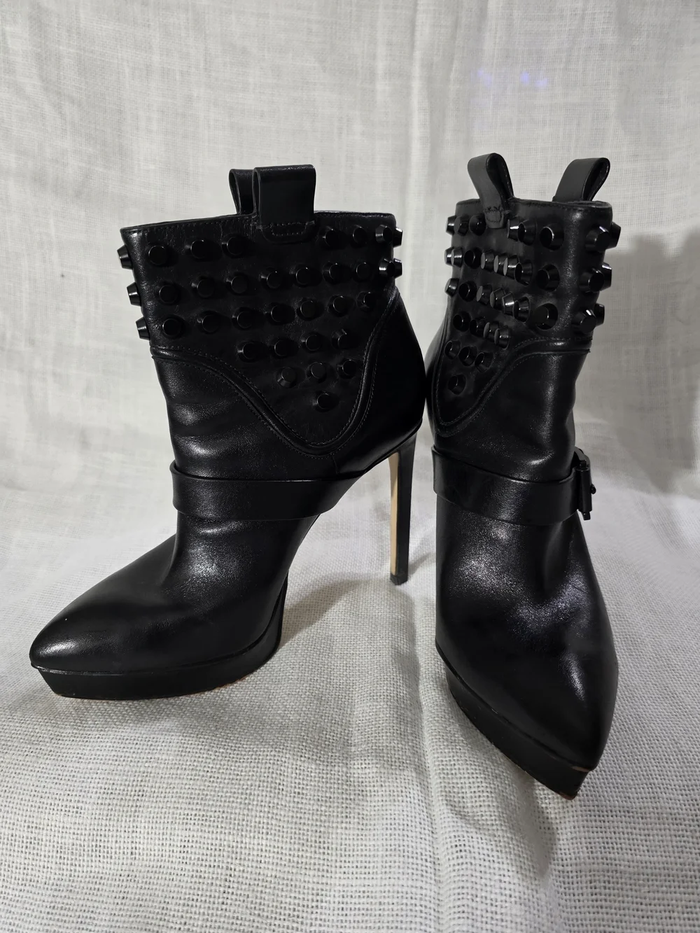 Michael Michael Kors Black Leather Studded Pointed Toe Ankle Booties Size 6M